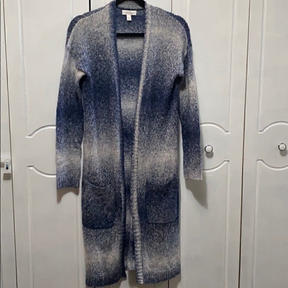 Sun & Shadow Blue Cardigan size Small